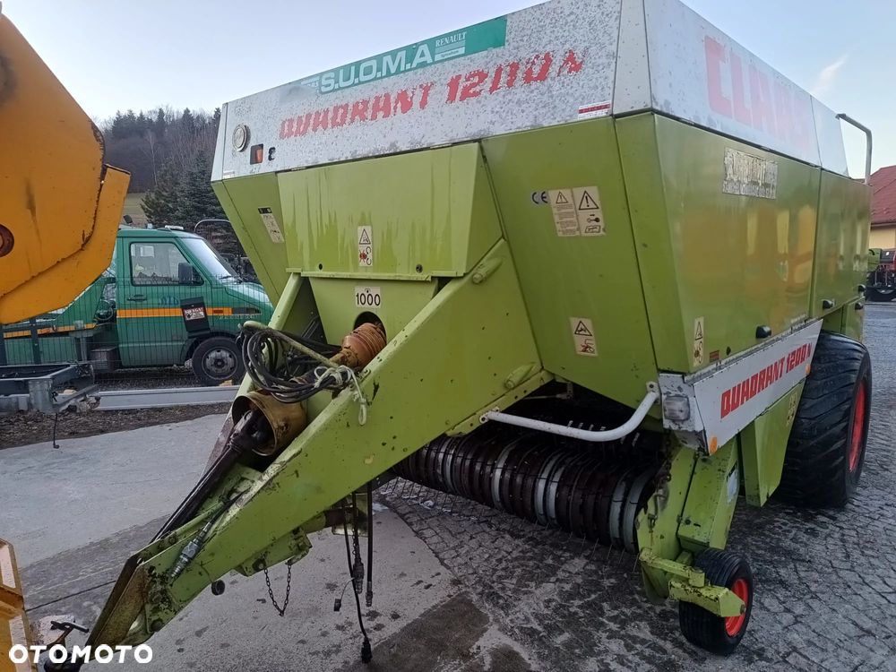Claas Quadrant 1200 N - 5