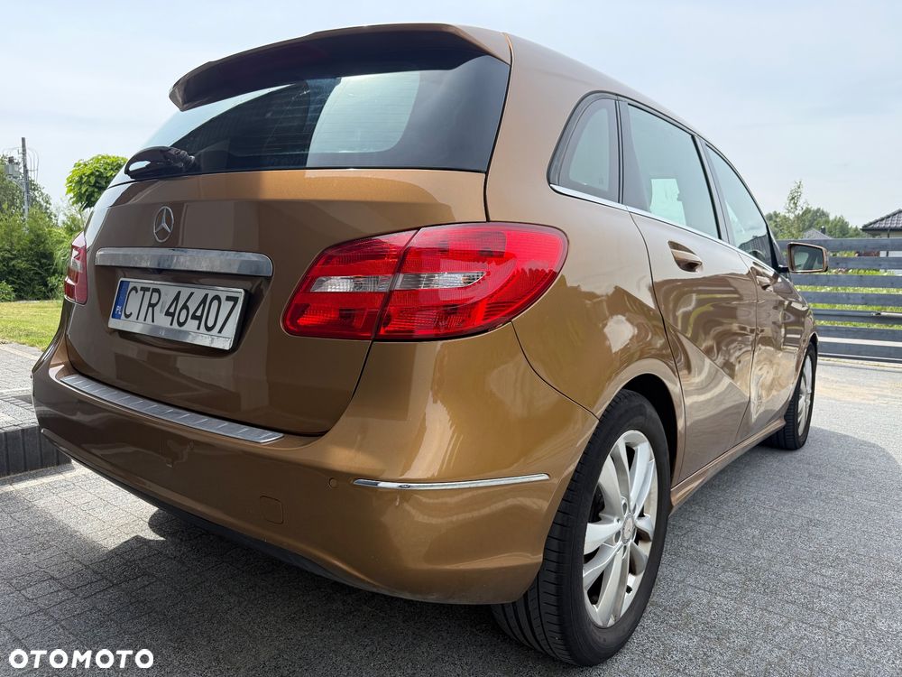 Mercedes-Benz Klasa B 200 CDI (BlueEFFICIENCY) - 4
