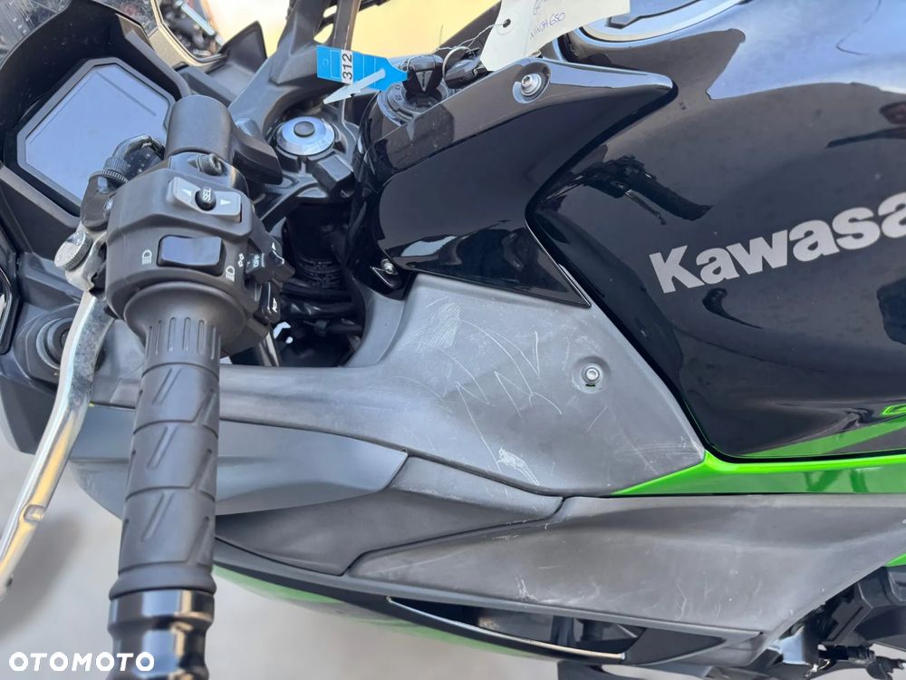 Kawasaki Ninja - 29