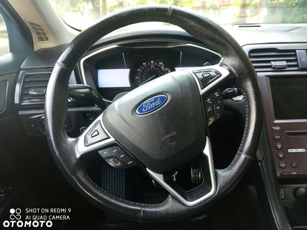 Ford Fusion 2.0 EcoBoost Titanium - 11