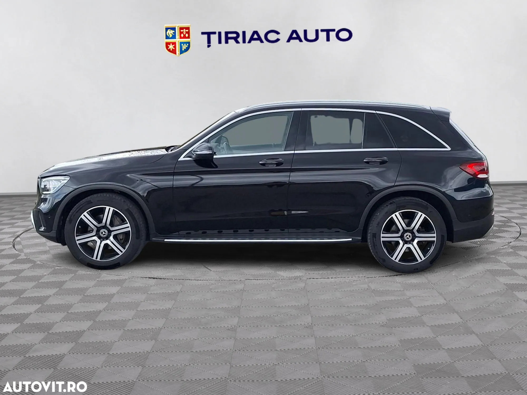 Mercedes-Benz GLC 220 d 4MATIC - 3