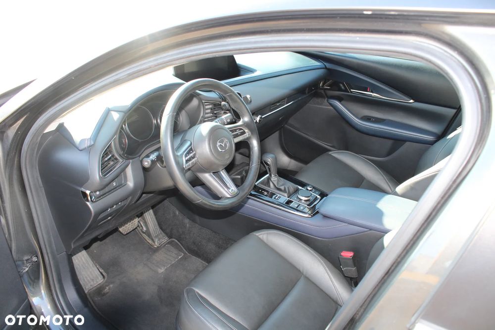 Mazda CX-30 2.5 mHEV Centre-Line 2WD - 12