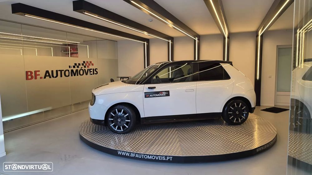 Honda e Advance (17") - 13