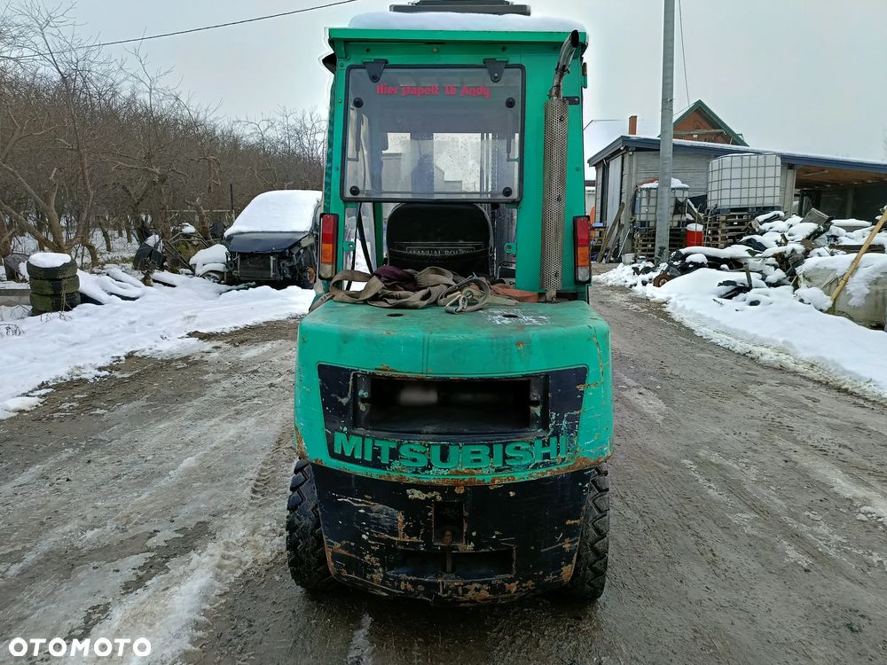 Mitsubishi FD35 - 3
