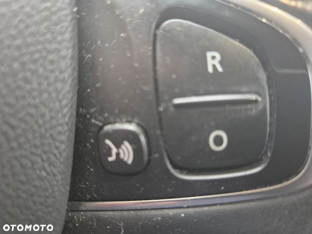 Renault Captur - 19