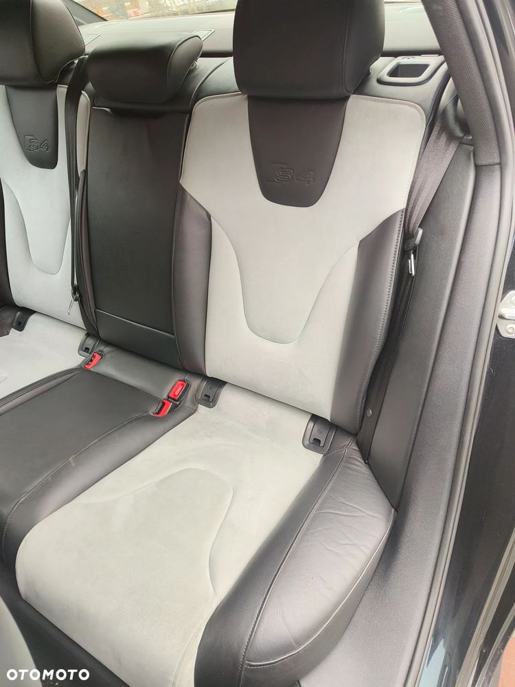 Audi S4 Limousine - 22
