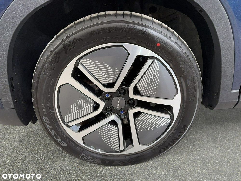 Omoda E5 - 11