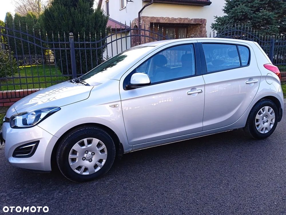 Hyundai i20 1.4 Comfort - 4