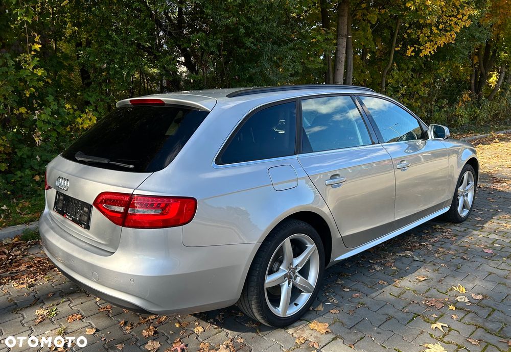 Audi A4 Avant - 6