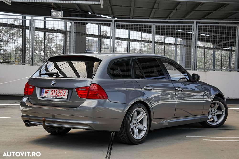 BMW Seria 3 320d - 3