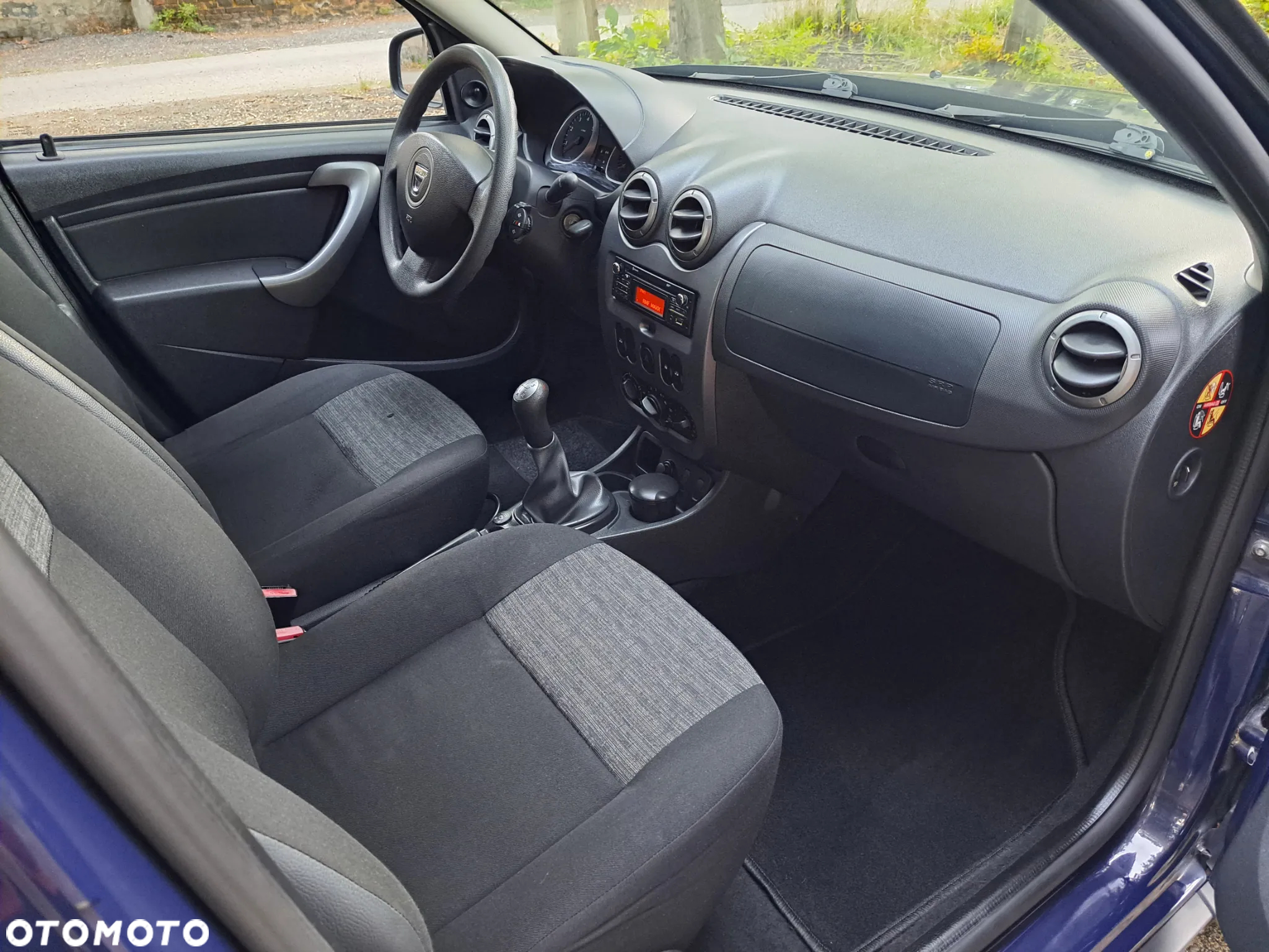 Dacia Duster 1.6 16V 4x2 Laureate - 24