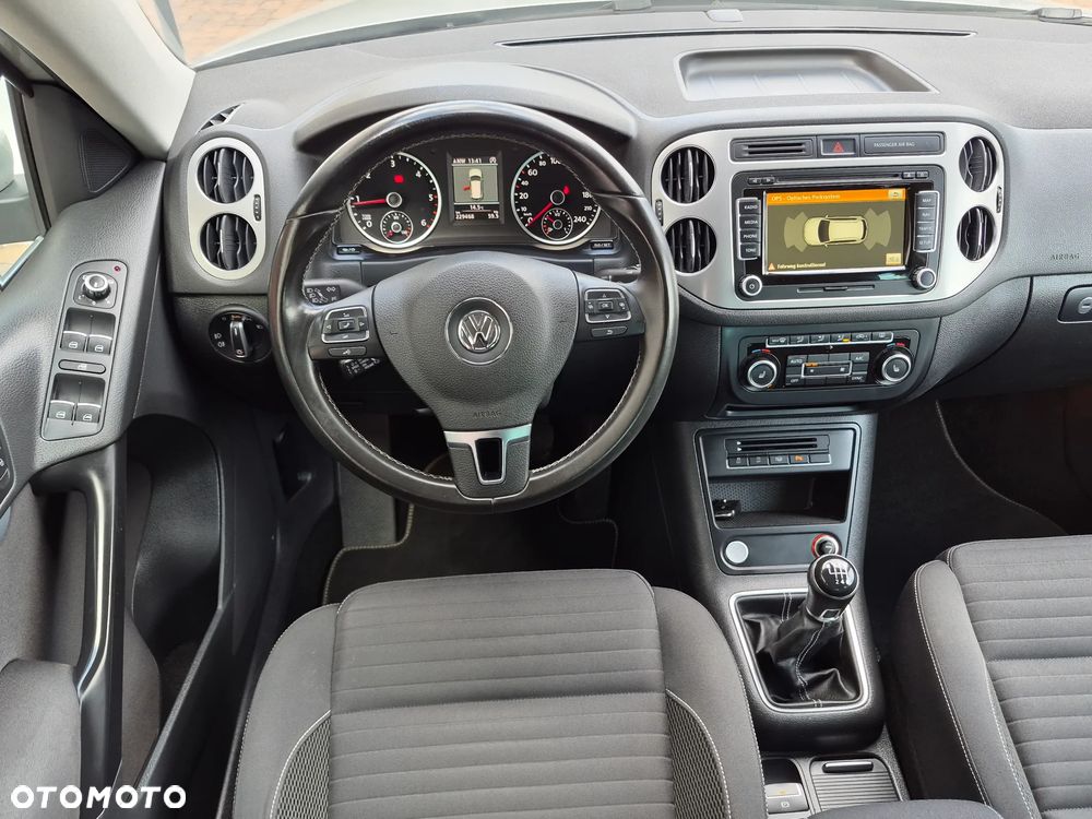 Volkswagen Tiguan - 14