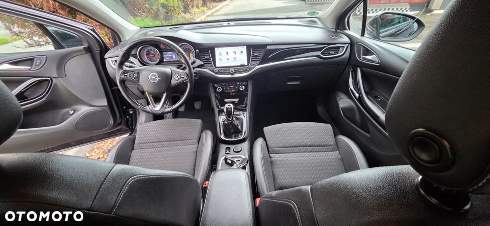 Opel Astra 1.4 Turbo Start/Stop Innovation - 36