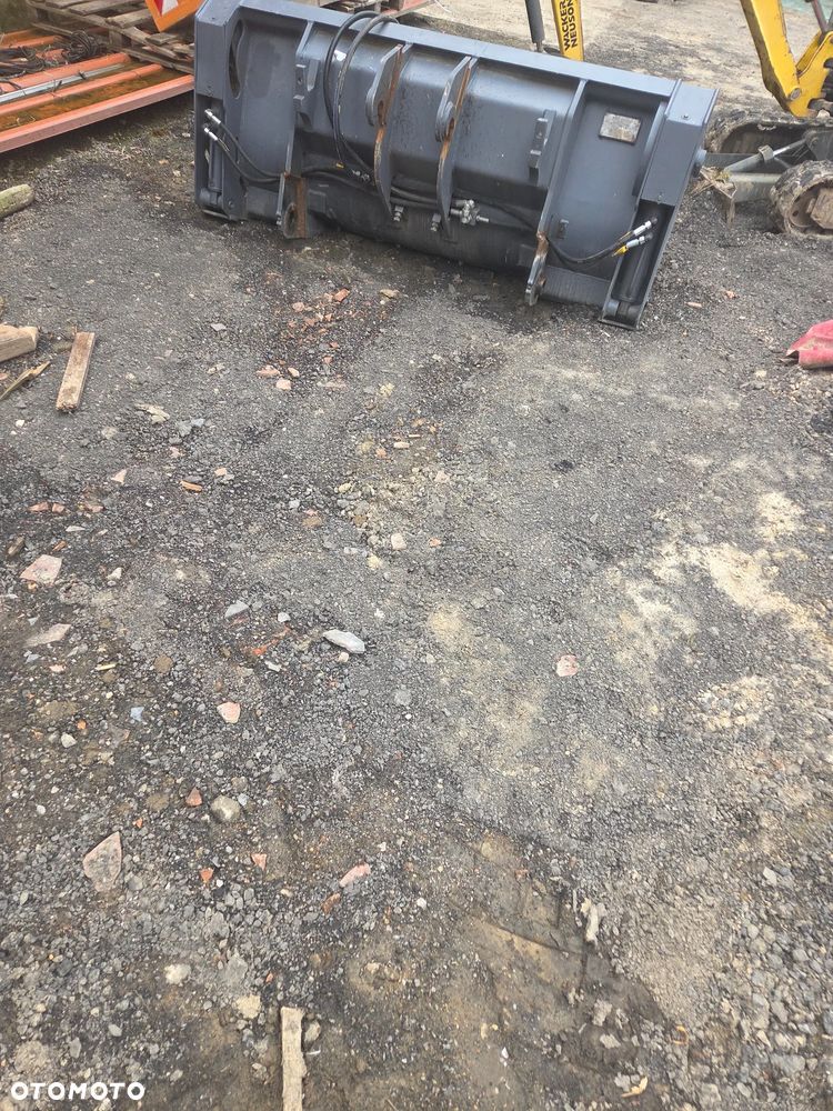 O&K L8.5 Terex Atlas - 31