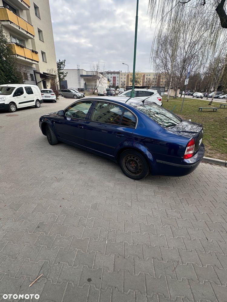 Skoda Superb 1.8T Classic - 6