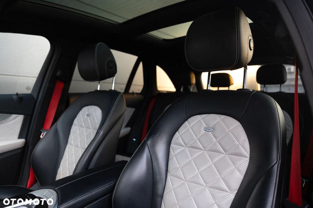 Mercedes-Benz GLC - 10