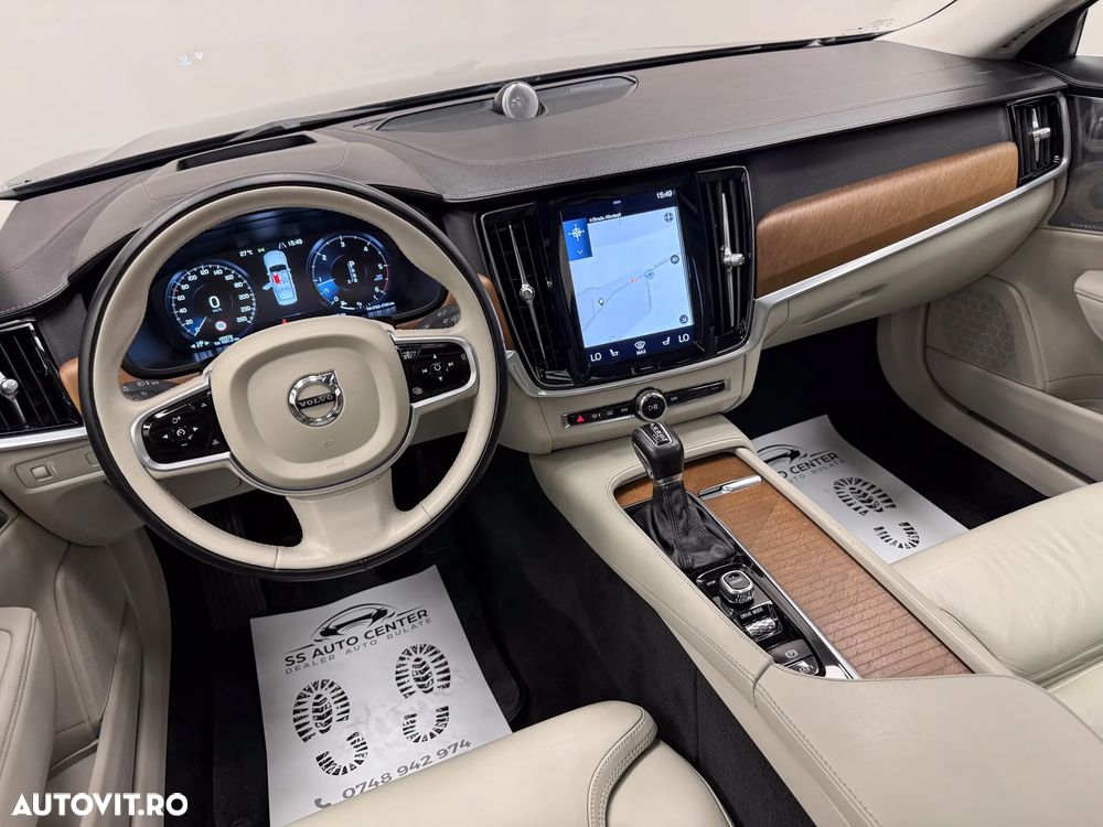 Volvo S90 D5 AWD Geartronic Inscription - 32