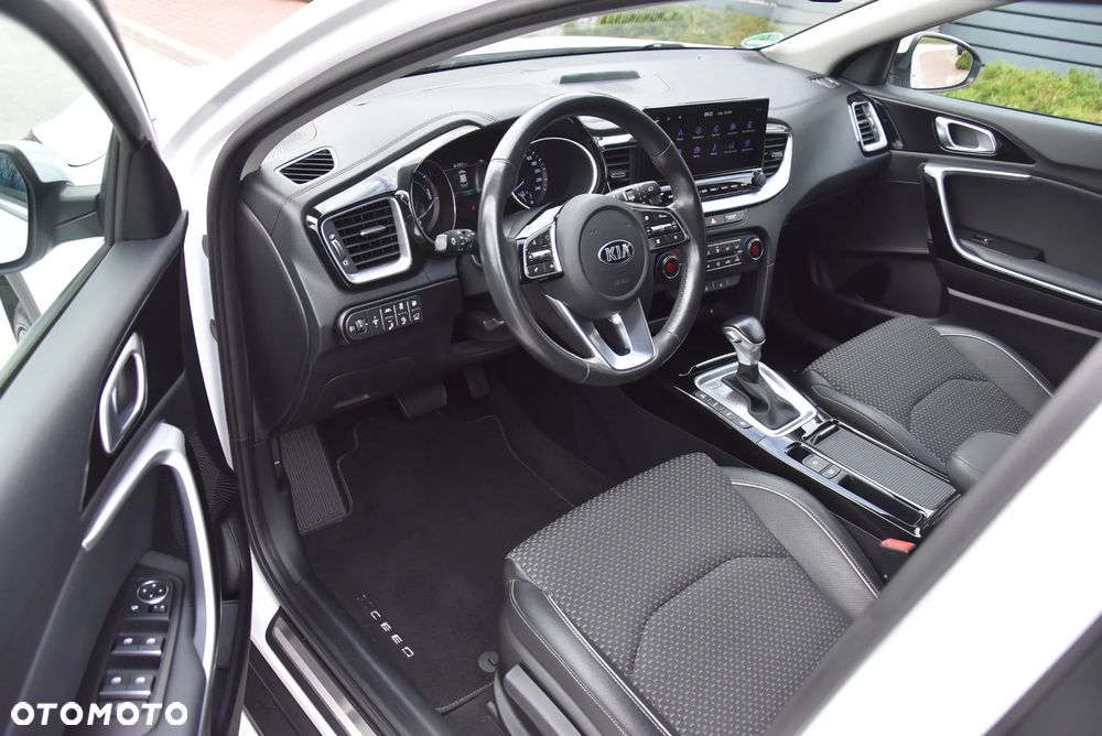 Kia XCeed 1.6 GDI DCT6 OPF PLATINUM - 20
