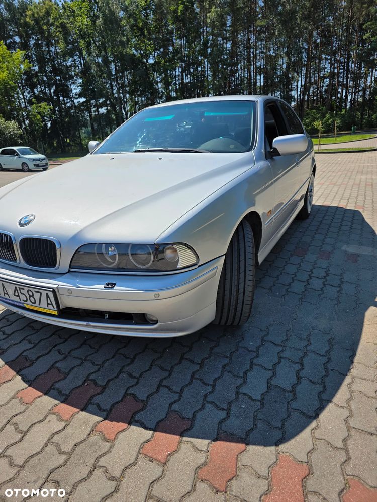 BMW Seria 5 - 13