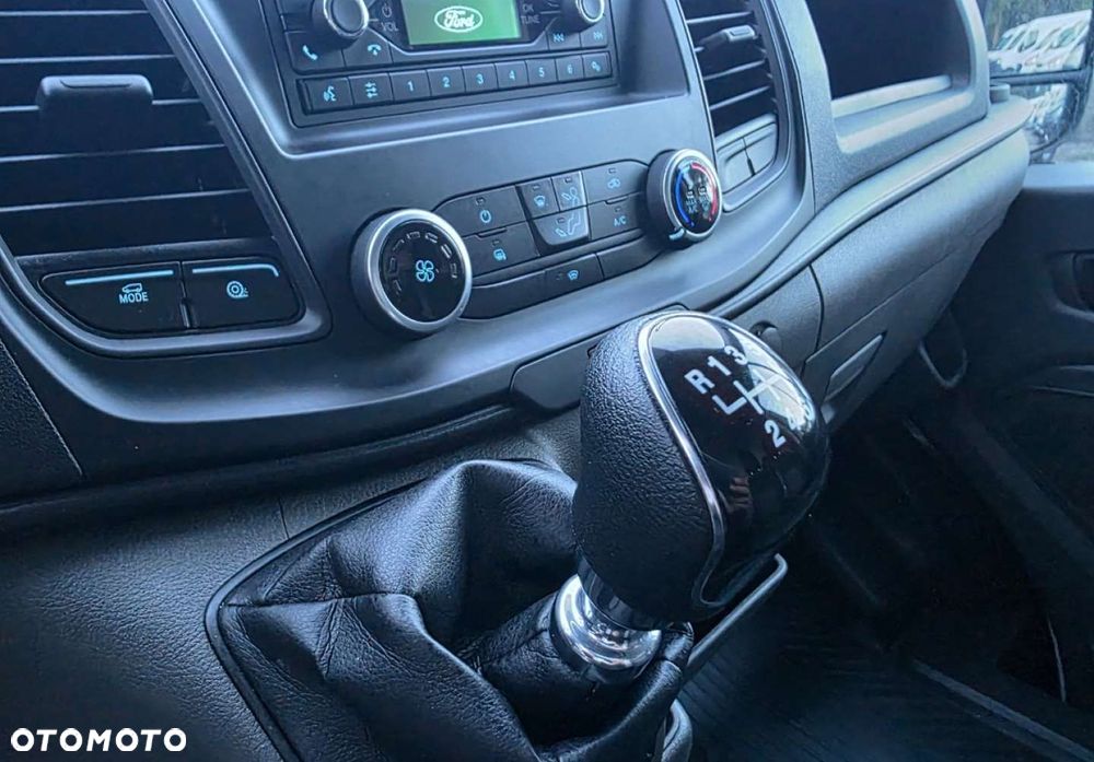 Ford Transit - 16