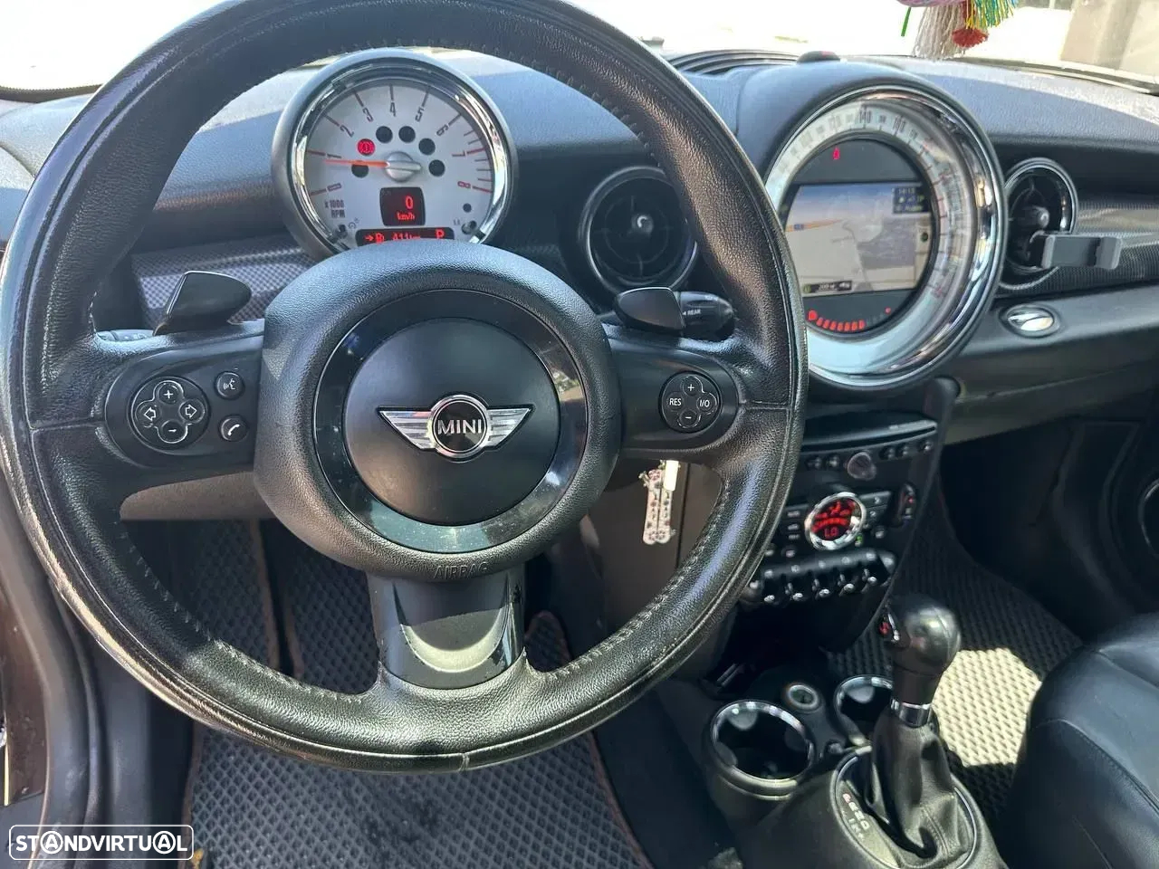 MINI 3 Portas - 6