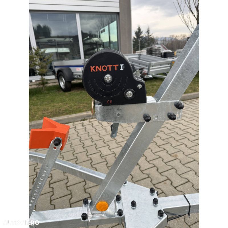 Autocar Remorca uniaxiala fara frane pentru barci P750-5,2 Lux - 13