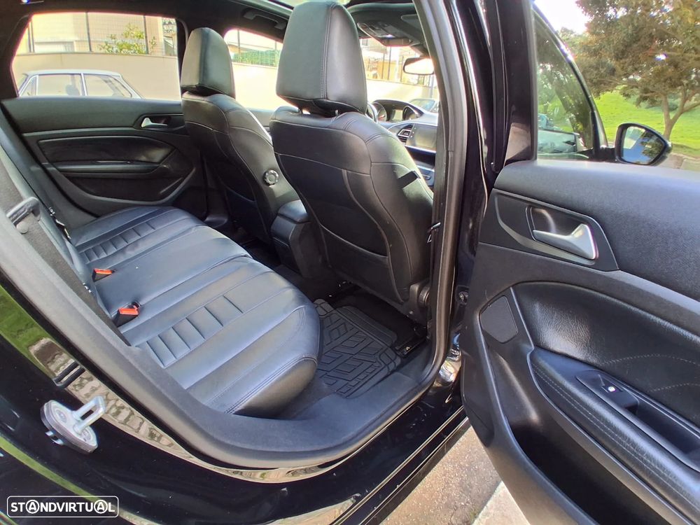 Peugeot 308 SW 1.5 BlueHDi GT Line - 27