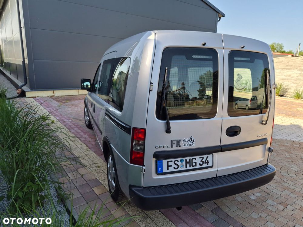 Opel Combo - 8