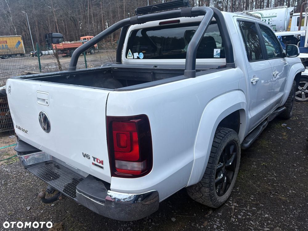 Volkswagen Amarok 3.0 V6 TDi 4MOTION Highline - 2