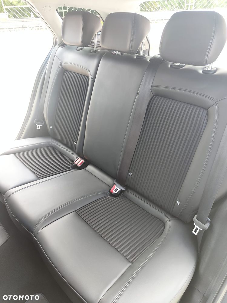Fiat Tipo 1.4 T-Jet 16v Lounge - 18