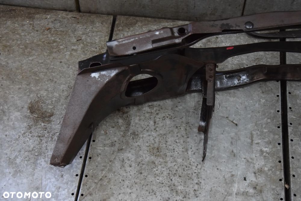 NISSAN TERRANO II WZMOCNIENIE PRZÓD - 16