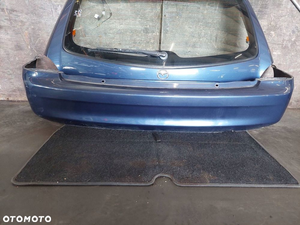 KOMPLETNY TYŁ KLAPA BAGAŻNIKA ZDERZAK TYŁ LAMPY MAZDA 323F BJ 22A - 4