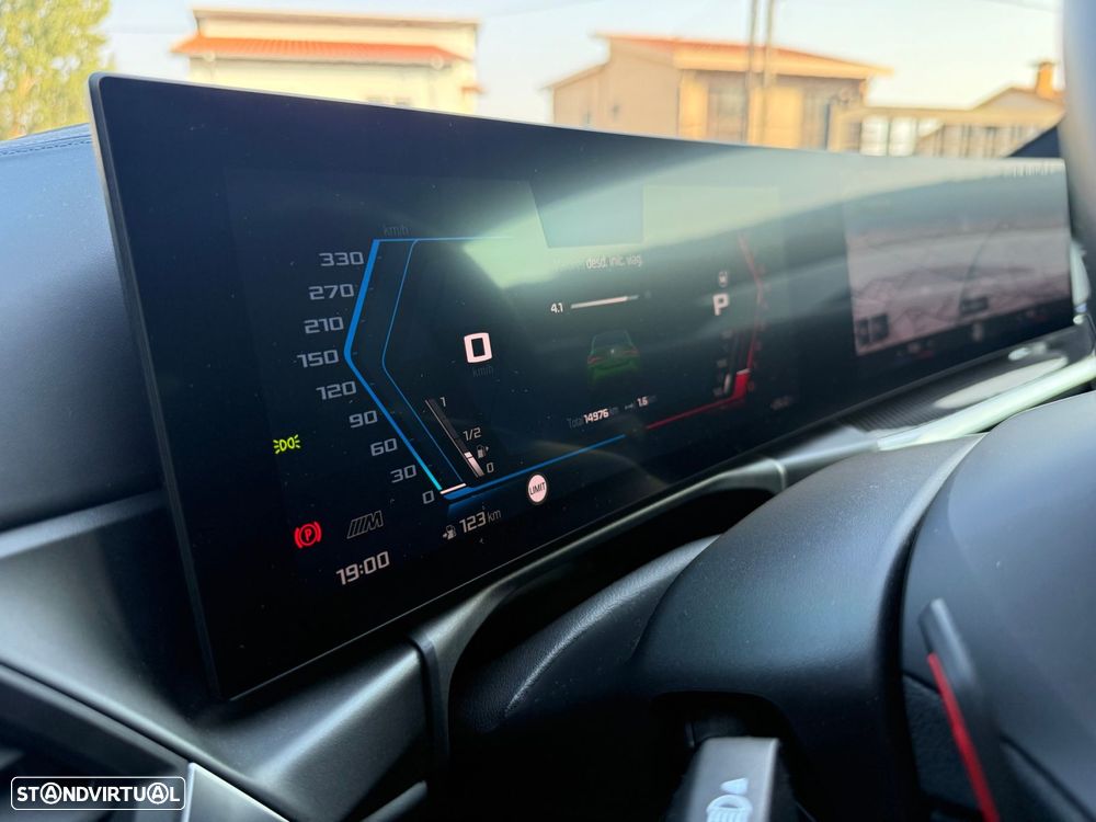 BMW M4 Competition M xDrive - 53