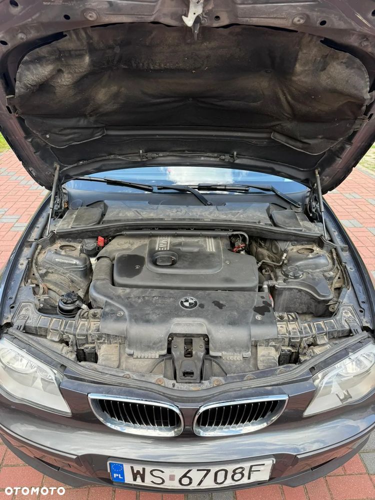 BMW Seria 1 118d - 32