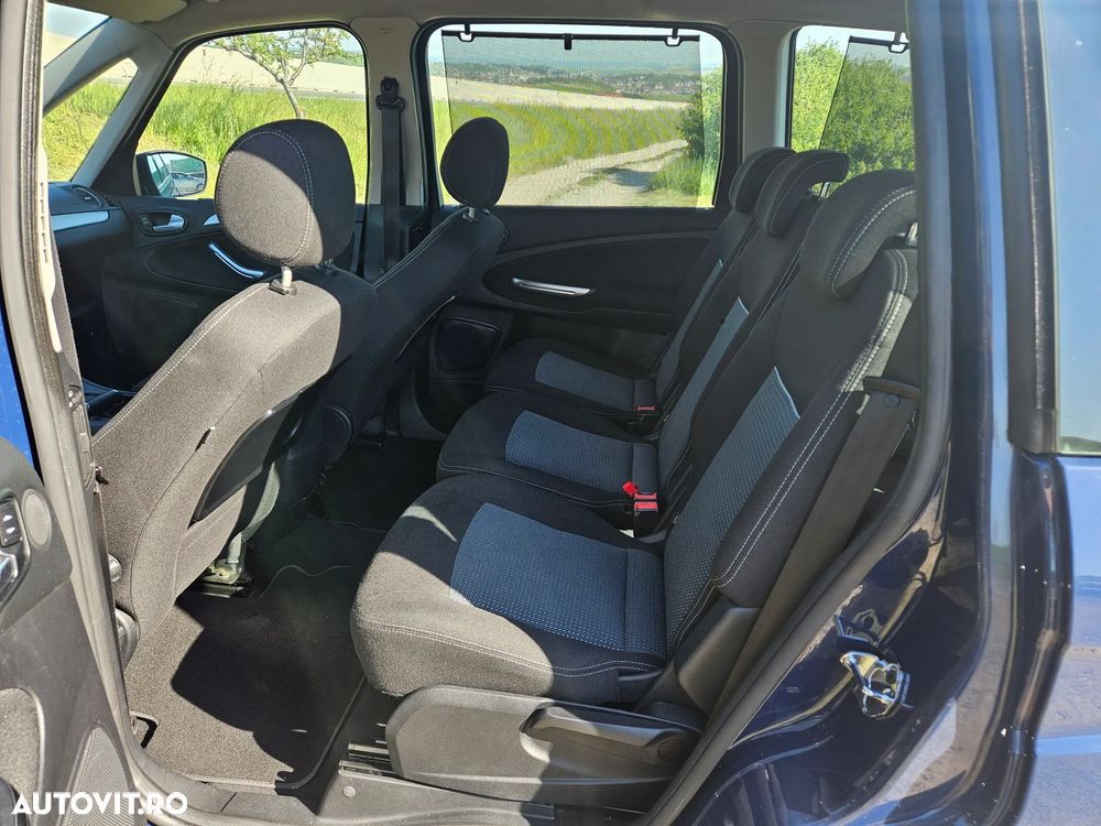 Ford Galaxy 2.0 TDCi DPF Aut. Trend - 9