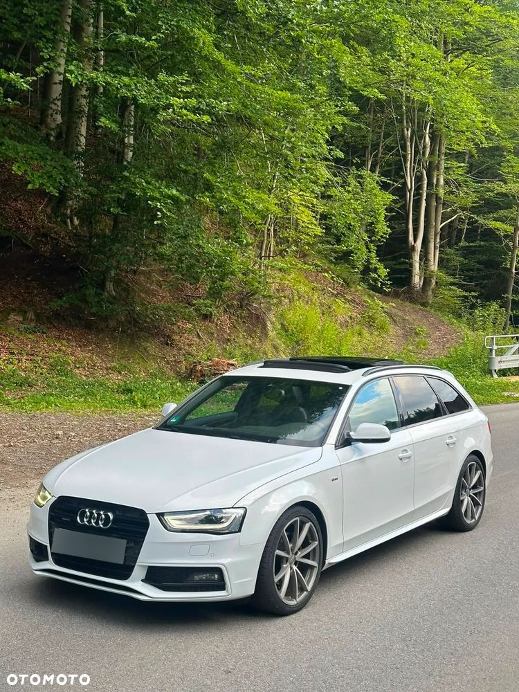 Audi A4 Avant 2.0 TDI DPF clean diesel quattro S line Sportpaket - 2
