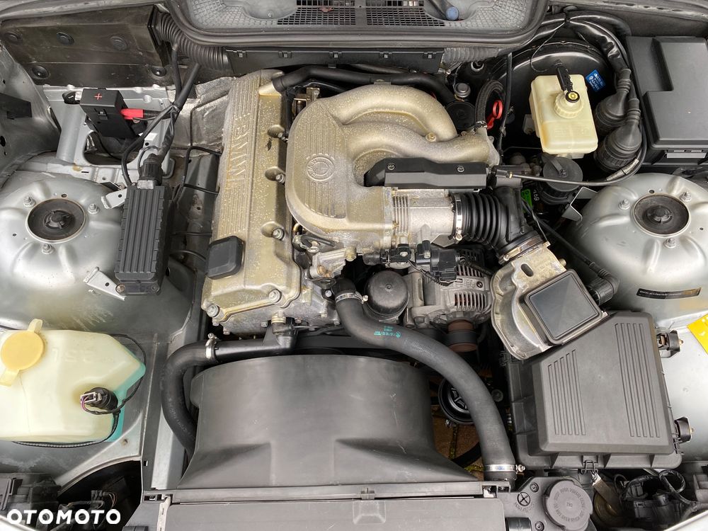 BMW Seria 3 ver-318i - 16