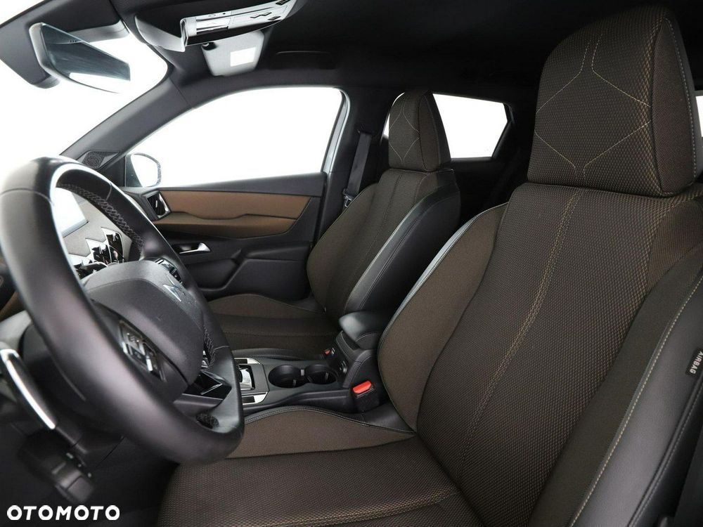 DS Automobiles DS 3 Crossback 1.2 PureTech Montmartre - 14
