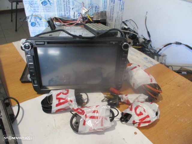 Radios Rad800 VW GOLF 5 SW 1K 2008 2.0TDI 140CV 5P PRETO - 1