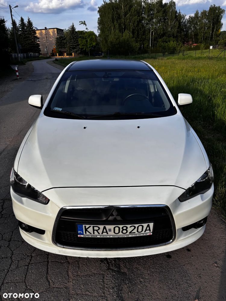 Mitsubishi Lancer 1.6 Invite - 3