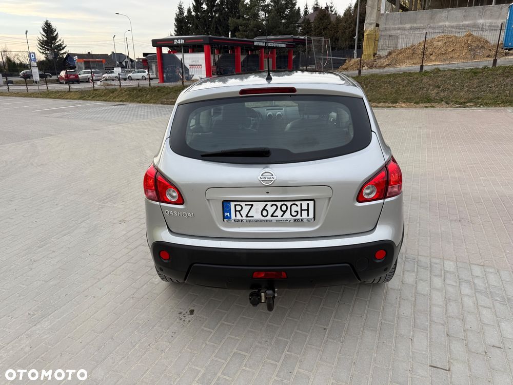 Nissan Qashqai 2.0 tekna - 10