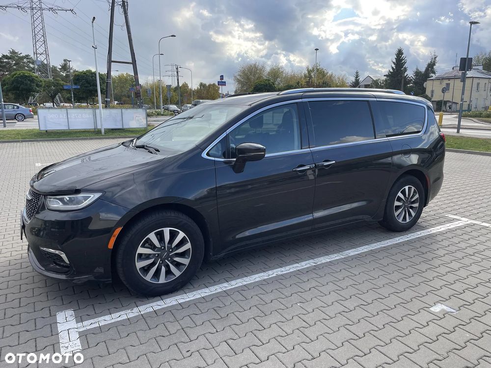 Chrysler Pacifica - 9