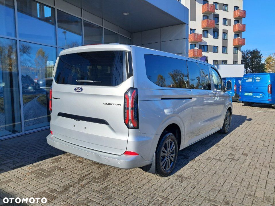 Ford Transit Custom - 7