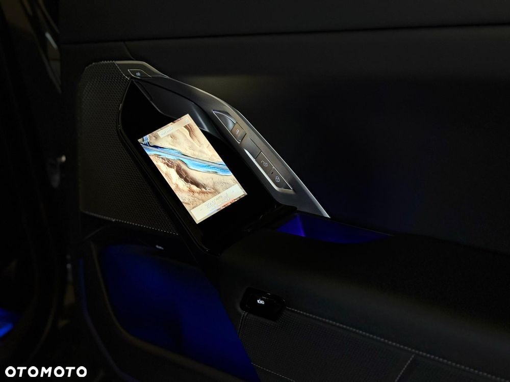 BMW Seria 7 730d mHEV - 11