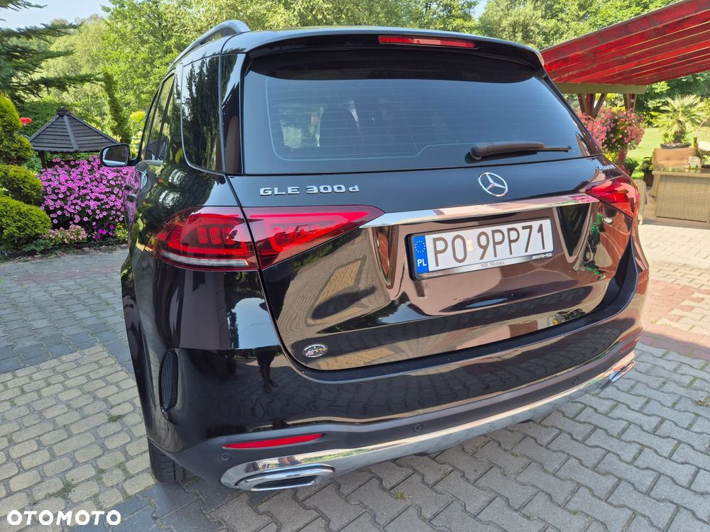 Mercedes-Benz GLE 300 d 4-Matic - 6