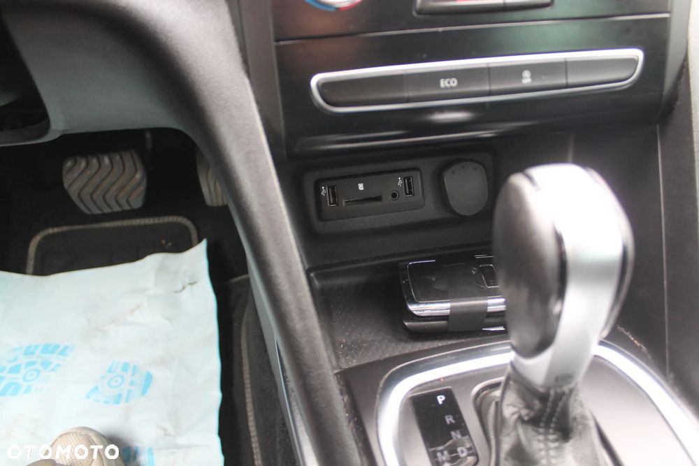 Renault Megane - 18