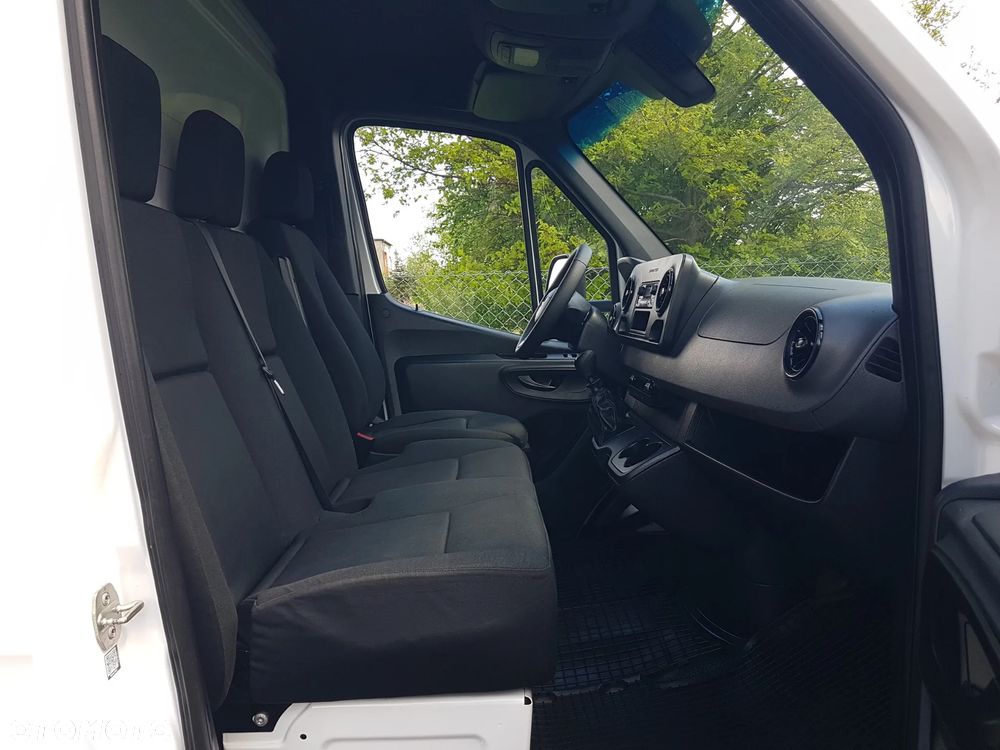 Mercedes-Benz Sprinter 8EP KONTENER 4,22x2,16x2,31 KLIMA 314CDI MANUAL 6-BIEGÓW KRAJOWY - 21
