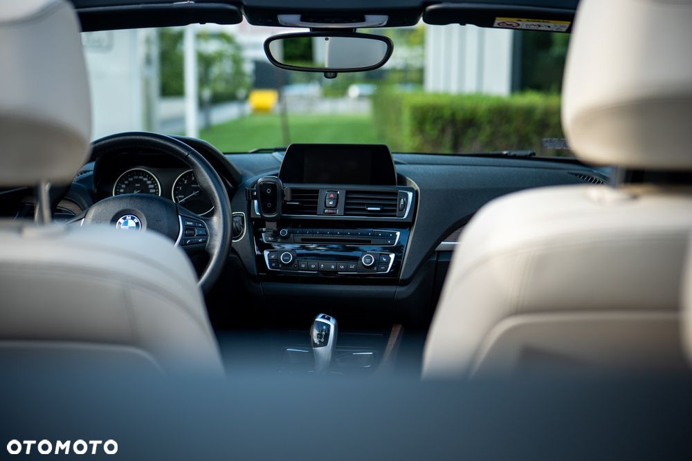 BMW Seria 2 220i - 21