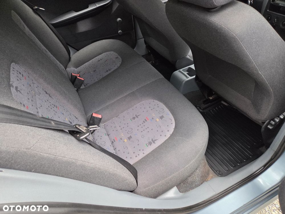 Skoda Fabia 1.4 Fresh - 8