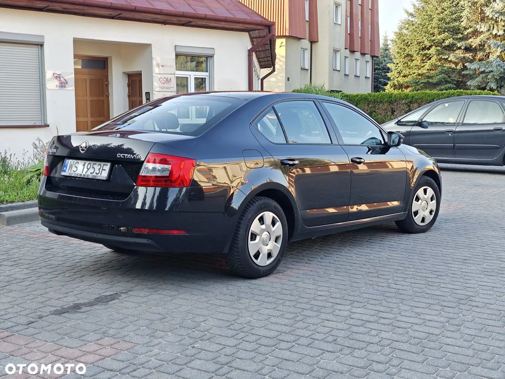 Skoda Octavia 1.6 TDI Active - 6